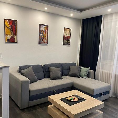 Apartman Mici Ni المظهر الخارجي الصورة