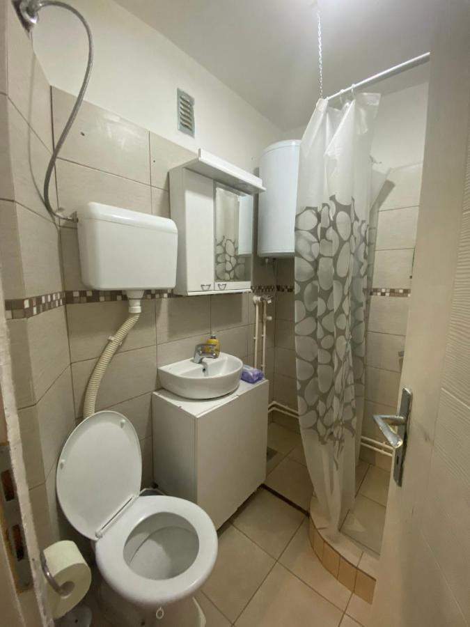 Apartman Mici Ni المظهر الخارجي الصورة