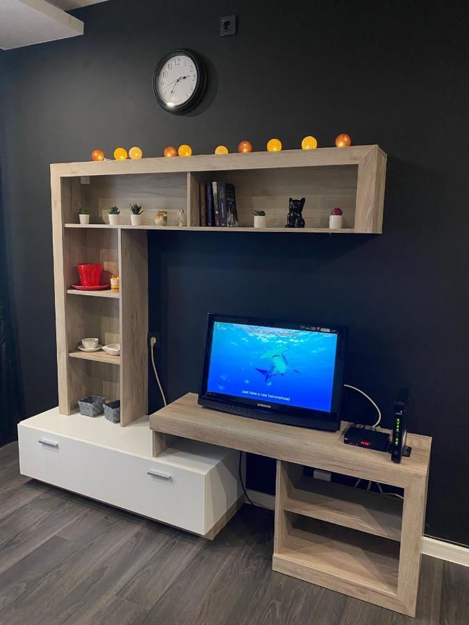 Apartman Mici Ni المظهر الخارجي الصورة